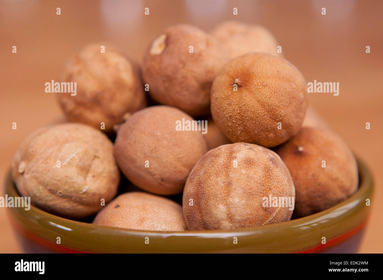 Il persiano ingrediente alimentare. Essiccato iraniano limes. Foto Stock