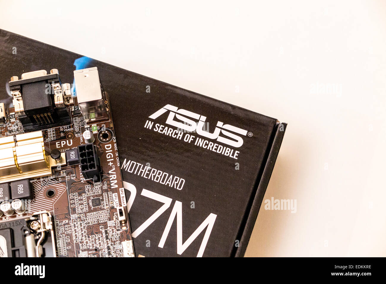 Un Asus H97M scheda madre per la quarta e la quinta generazione di processori Intel con una presa 1150 Foto Stock