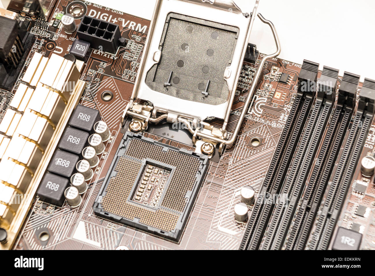 Un Asus H97M scheda madre per la quarta e la quinta generazione di processori Intel con una presa 1150 Foto Stock