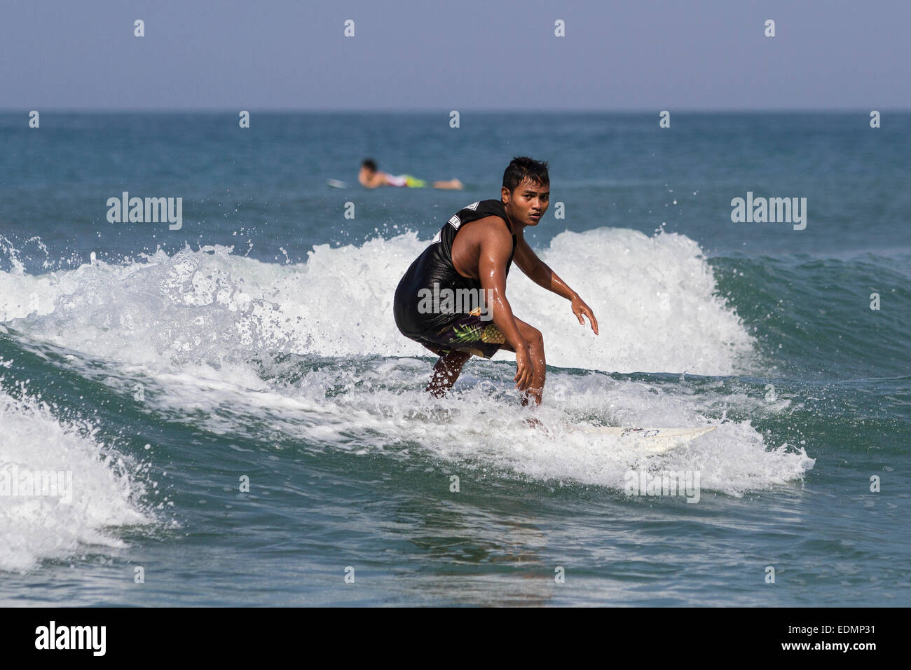 Surfer a Bali, in Indonesia Foto Stock