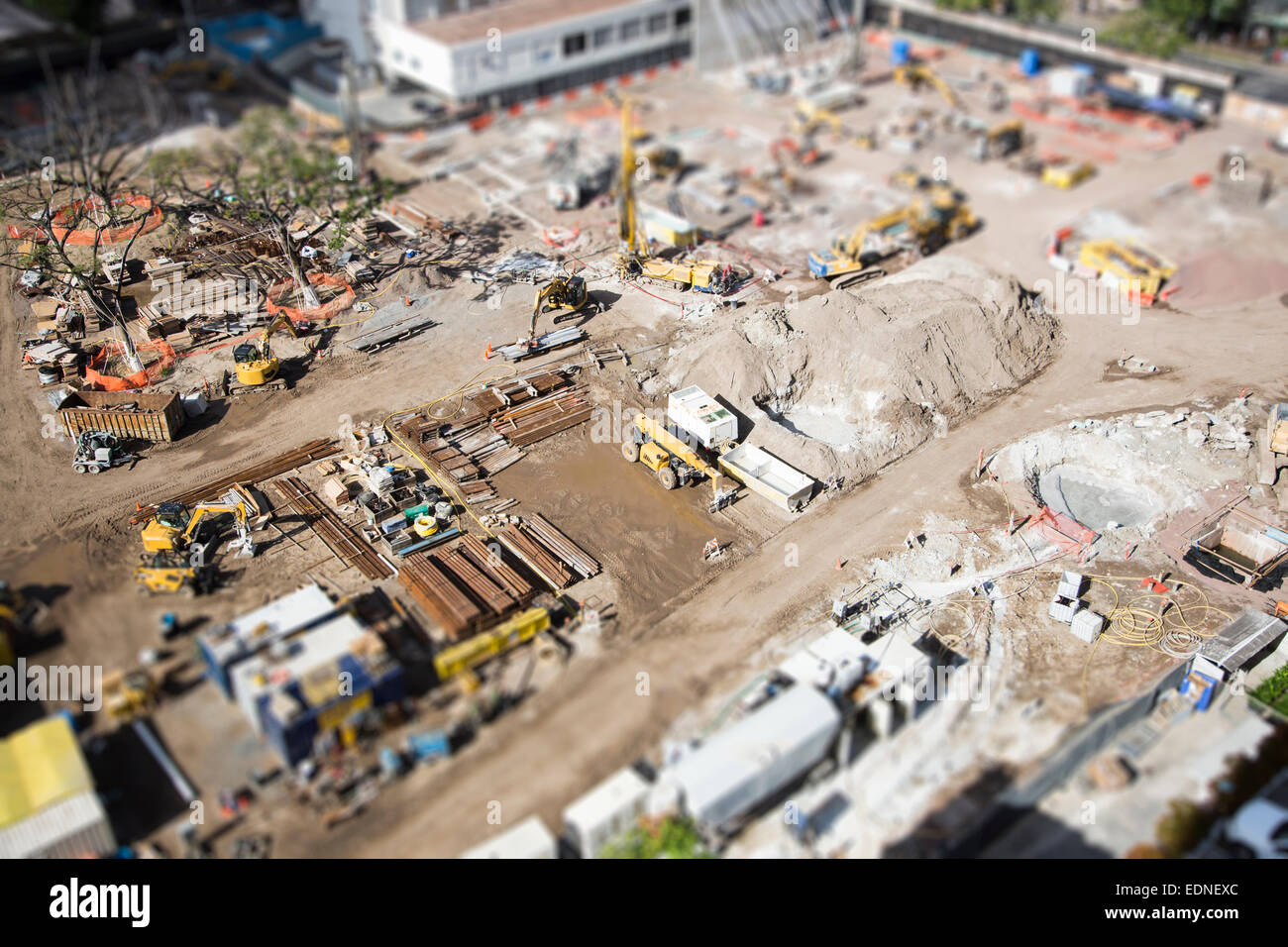 Vista aerea del cantiere affollato con estrema Bokeh di fondo. Foto Stock