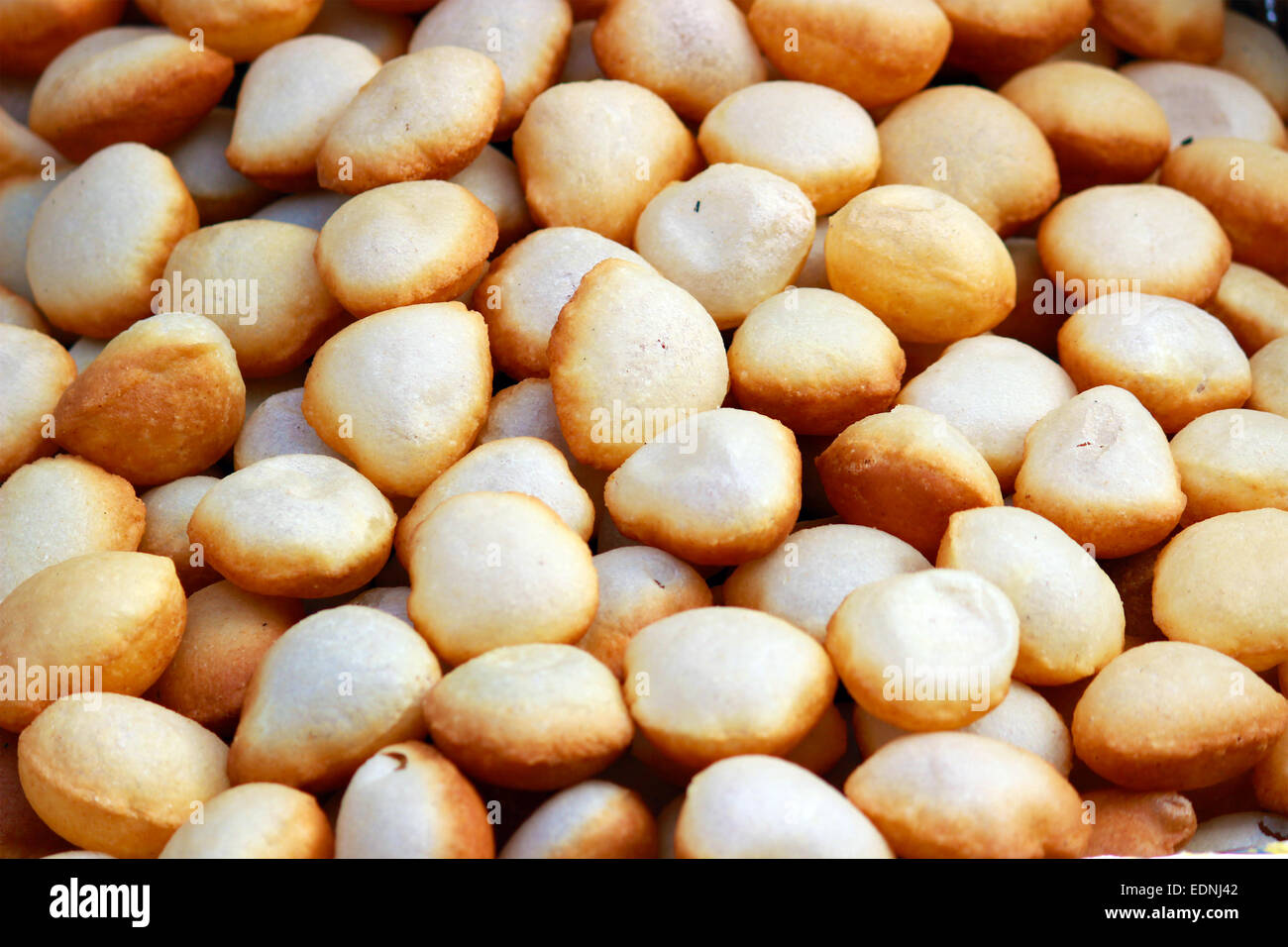 In precedenza, chaat, close-up, colore, contenitore, cultura, direttamente, bere, mangiare, veloce, cibo, freschezza, golgappa, orizzontale, immagine Foto Stock