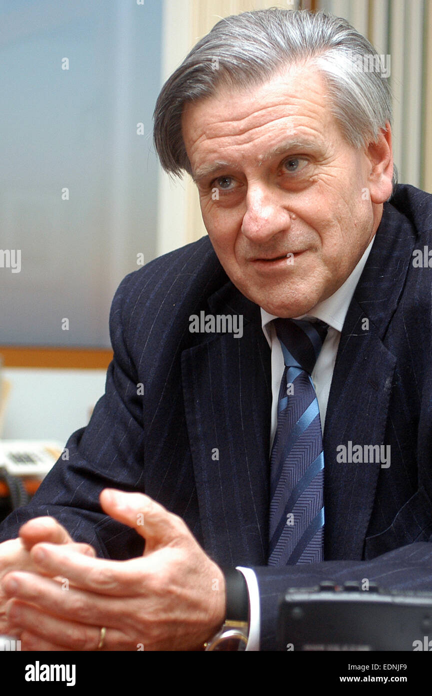 Ritratto di Valentin Fuster, medico, medicina, medico cardiologo, scrittore e autore, durante un'intervista a Barcellona Foto Stock