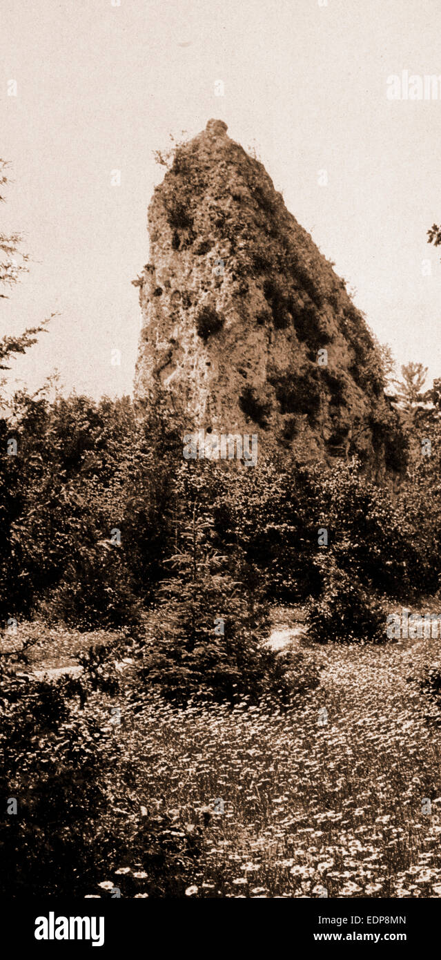 Sugar Loaf Rock, isola di Mackinac, Michigan, formazioni rocciose, Stati Uniti, Michigan, Mackinac Island (l'isola), 1900 Foto Stock