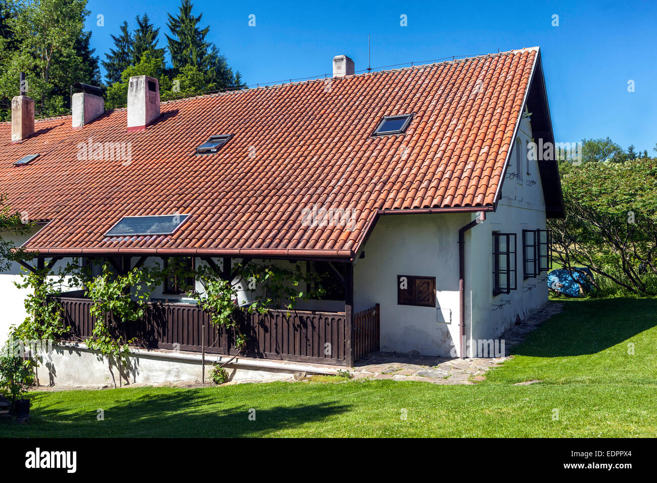 Casa tipica in Repubblica Ceca rurale Casa in ceco Foto Stock