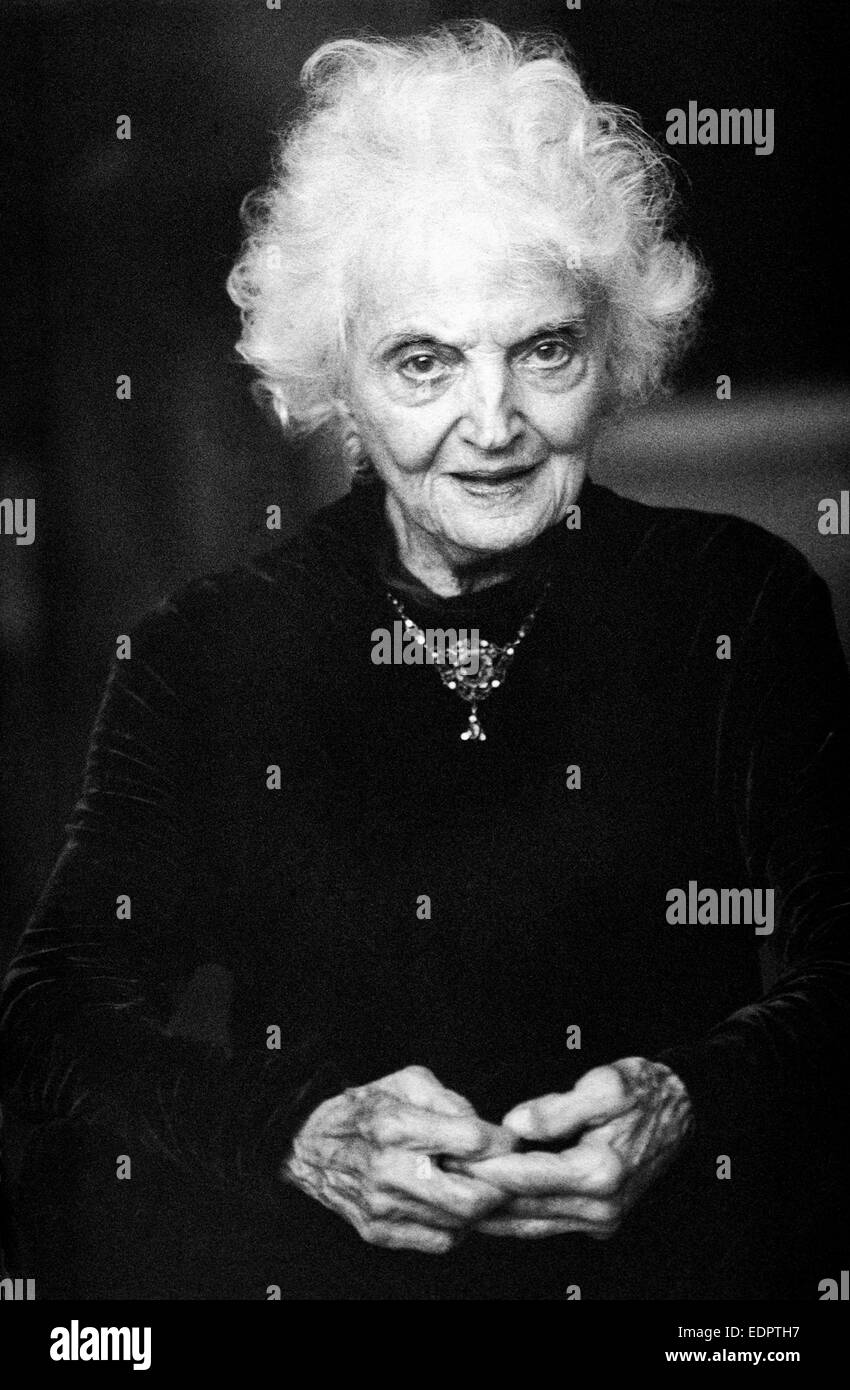 LOS ANGELES, CA - 01 gennaio: Laura Huxley a Los Angeles, la California il 1 gennaio 1996. Foto Stock