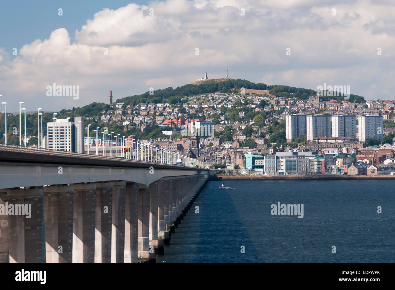 Tayside dundee road bridge city view tayport Foto Stock