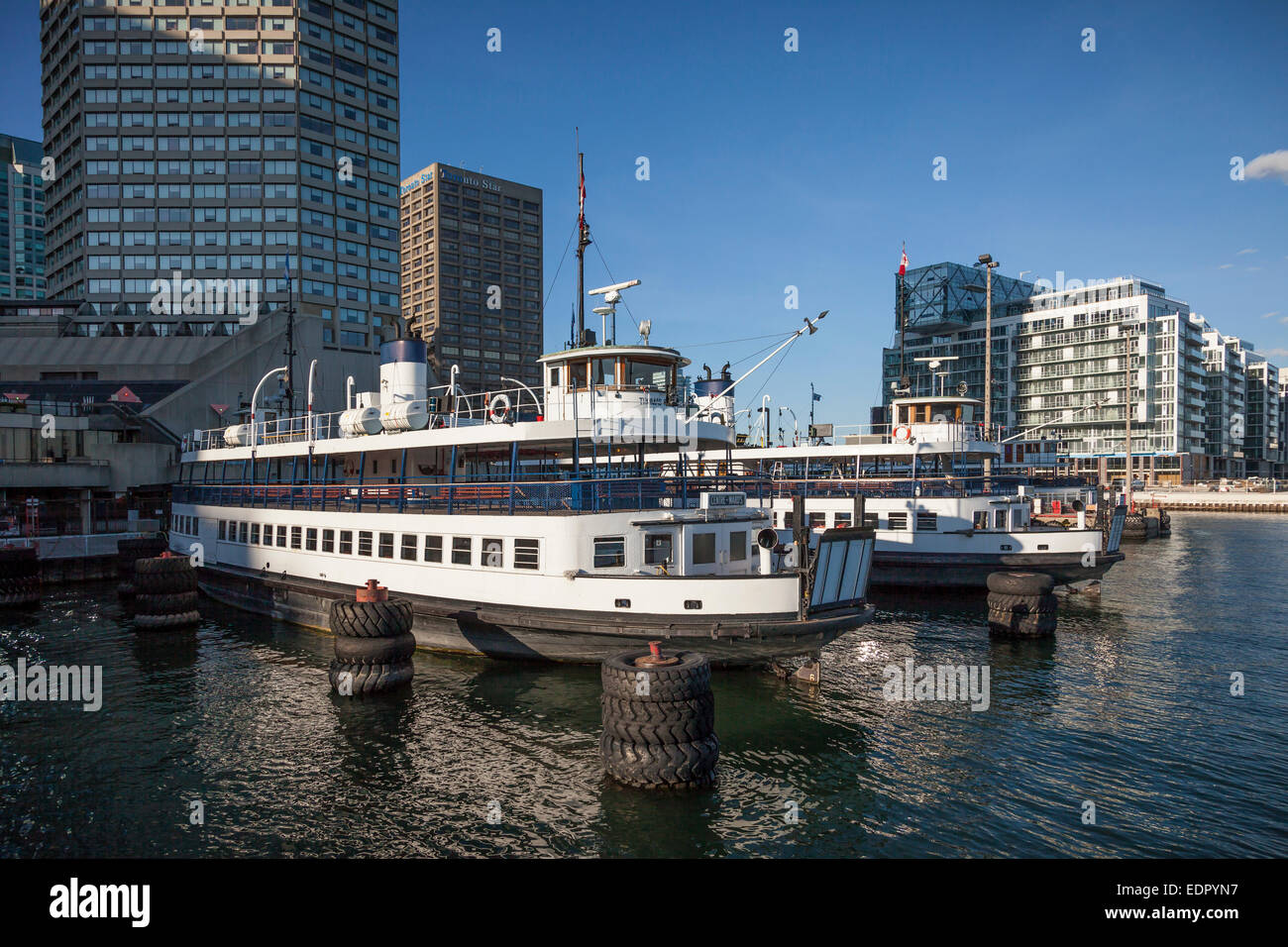 Ferry Boat al Queen's Quay terminale. Toronto, Canada. Foto Stock