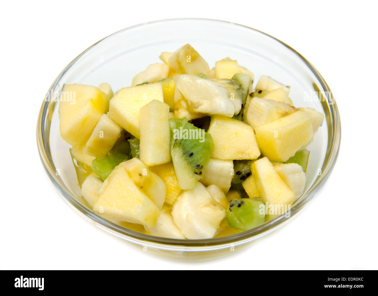 Ciotola con insalata di frutta su sfondo bianco Foto Stock