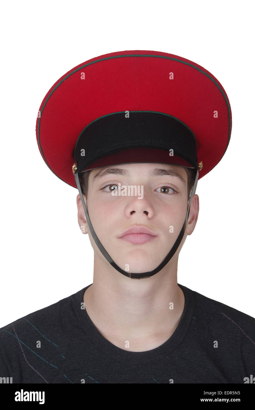 Carino ragazzo in rosso cappello militare Foto Stock