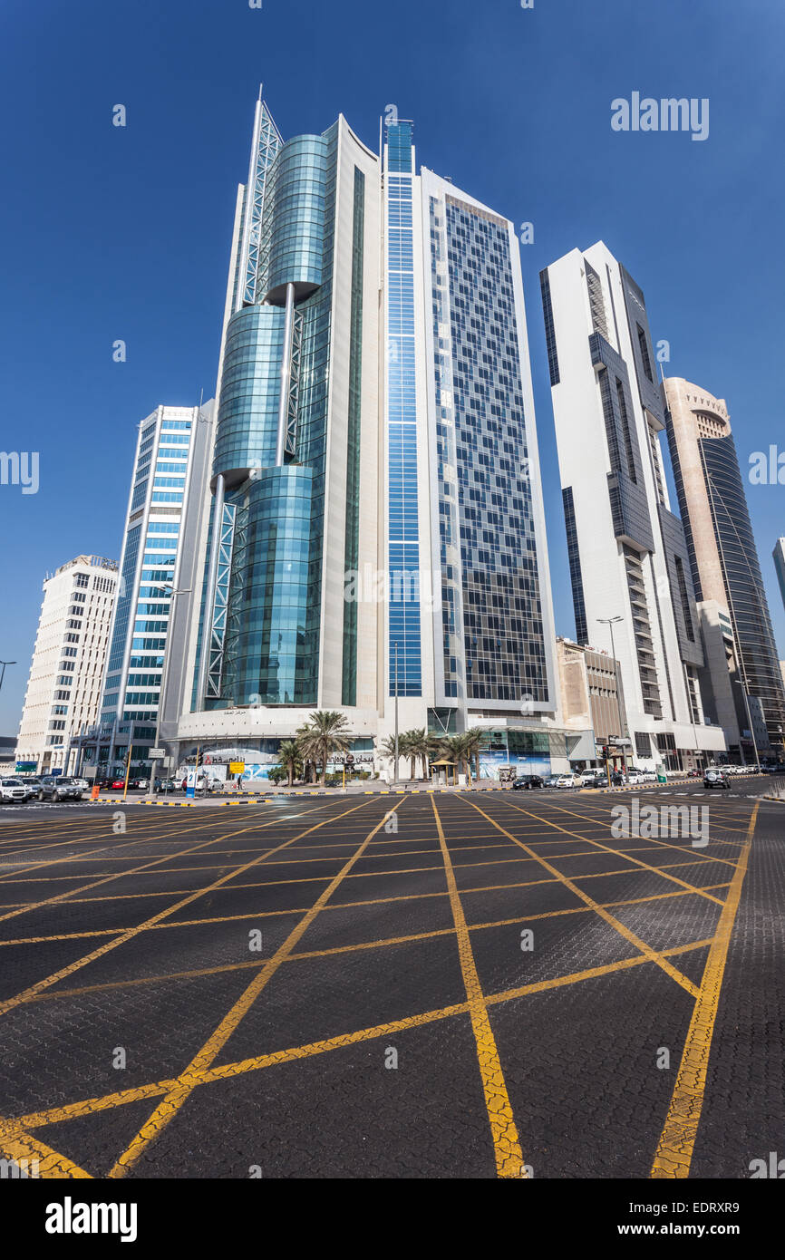Grattacieli nel centro di Kuwait City. Foto Stock