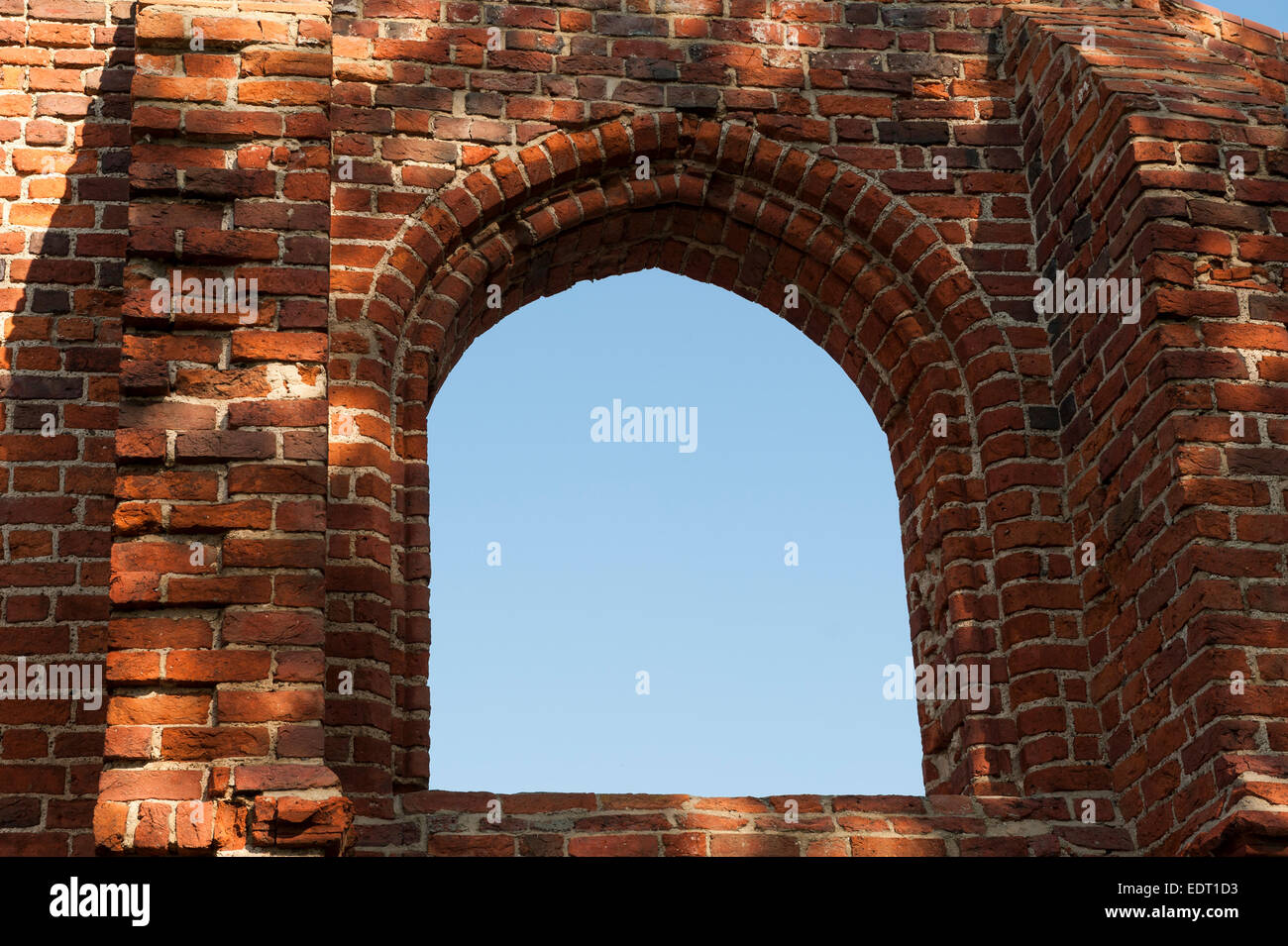 Le rovine della chiesa di Trzęsacz, Gmina Rewal, Gryfice County, West Pomerania voivodato, nel nord-ovest della Polonia, Europa Foto Stock