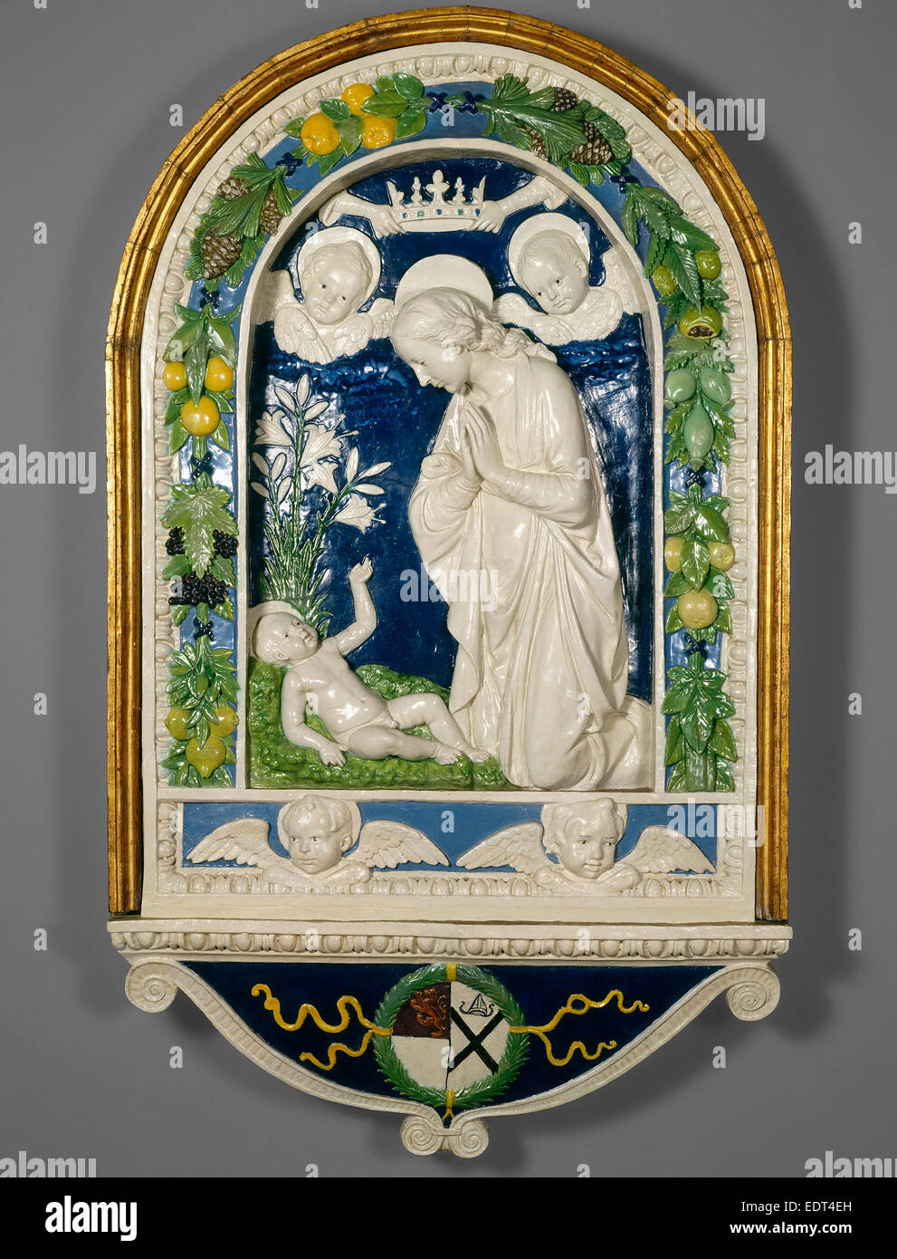 Andrea della Robbia, l'Adorazione del Bambino, Italiano, 1435 - 1525, dopo 1477, terracotta invetriata Foto Stock