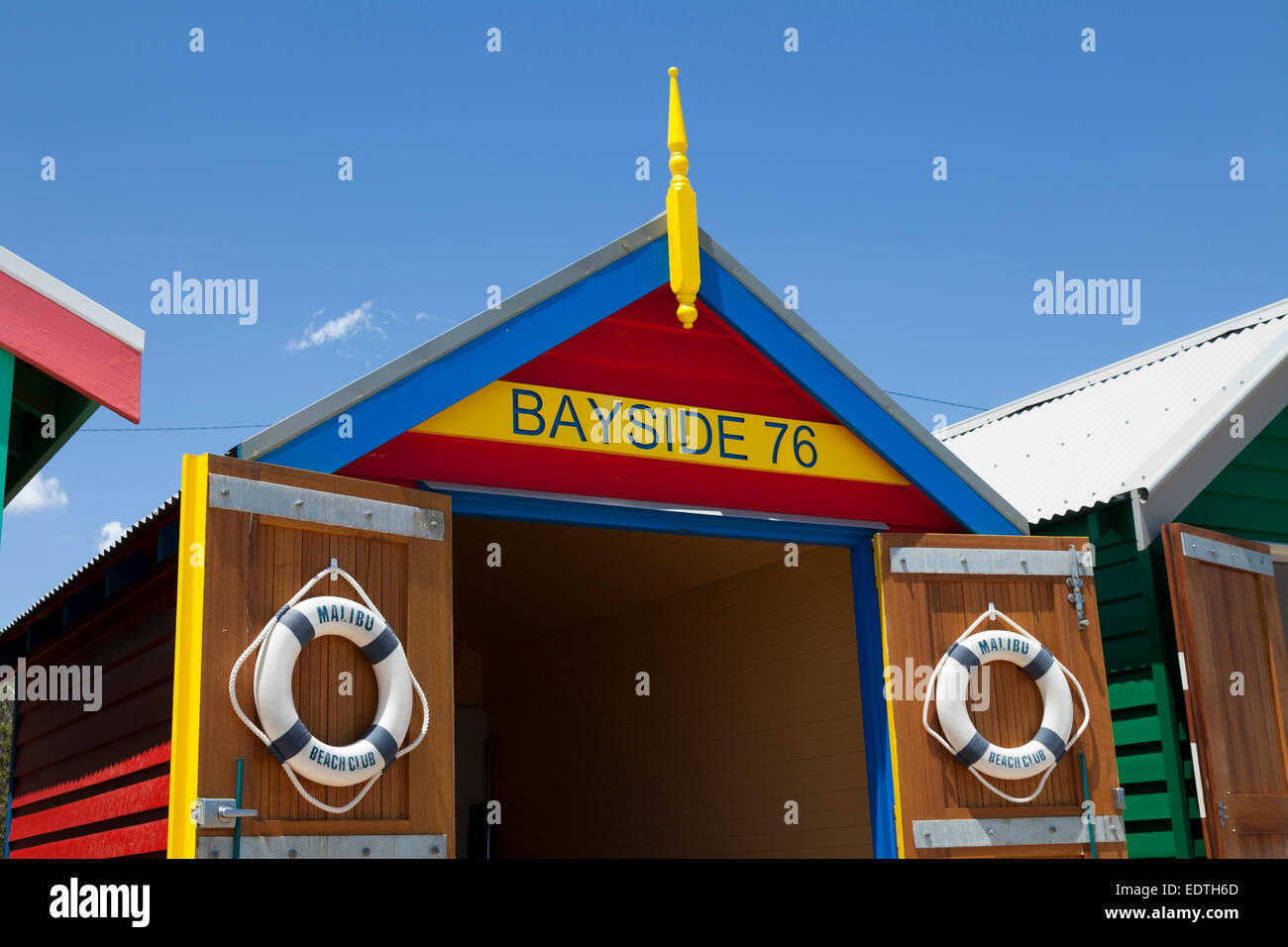 Dipinto di Beach Hut a Melbourne la spiaggia di Brighton, Australia Foto Stock