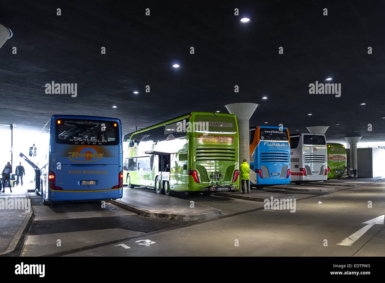 Zentraler Omnibusbahnhof, ZOB, München, Oberbayern, Bayern, Deutschland, Europa,Zentraler Zentraler Omnibusbahnhof, ZOB, München, Oberbayern, Bayern, Deutschland, Europa,Zentraler