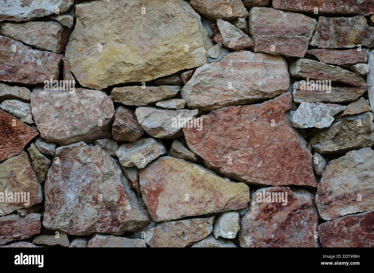 Il marmo non lucidato muro di pietra Foto Stock