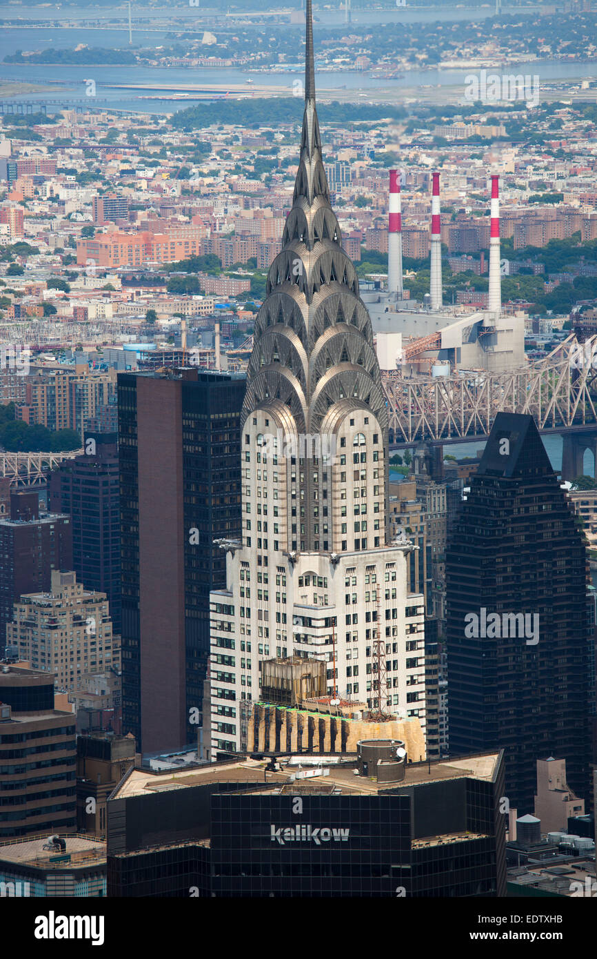 Chrysler building, paesaggio urbano dall'Empire State Building, grattacieli, Midtown Manhattan, New York, USA, America Foto Stock