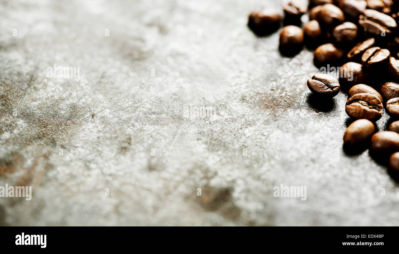 Caffè su grunge sfondo scuro Foto Stock