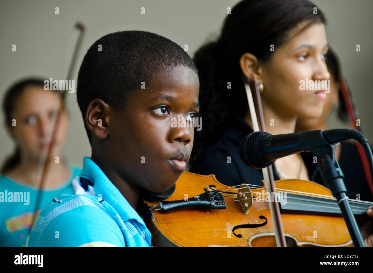 Concerto per bambini presso l'Union of Writers and Artists di Cienfuegas, Cuba Foto Stock