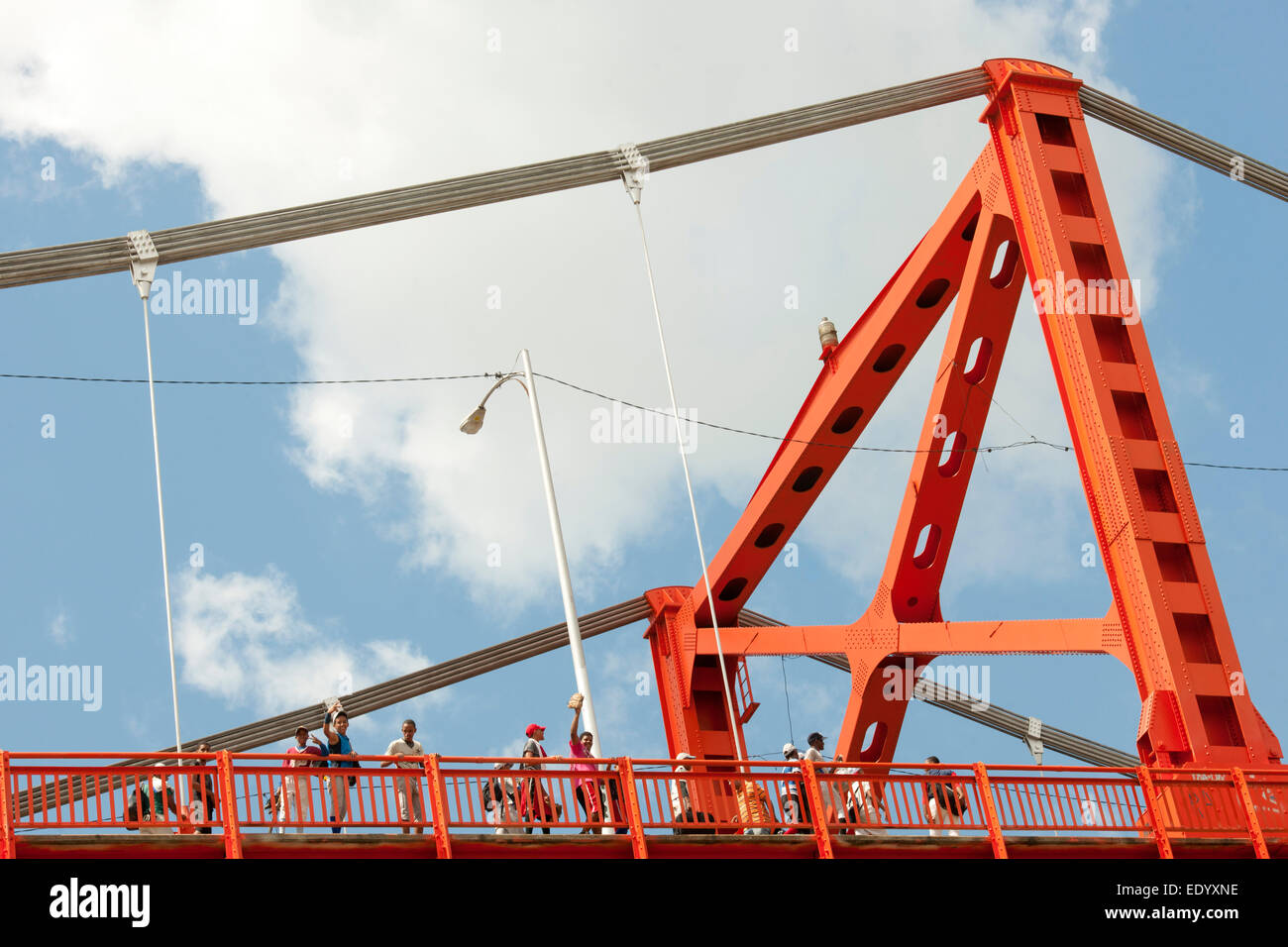 Dominikanische Republik, Cibao-Tal, Santiago de los Caballeros, Brücke über den Rio Yaque del Norte (Puente Hermanos Patinos) Foto Stock