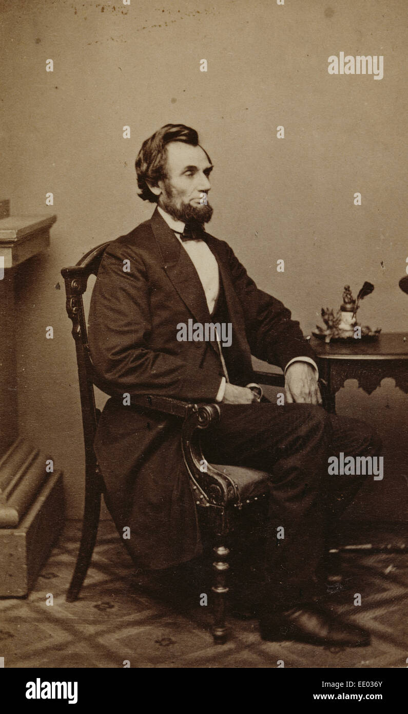 Il presidente Abraham Lincoln, Washington D.C.; Mathew B. Brady, americano, circa 1823 - 1896; Stati Uniti Nord America; 1865 Foto Stock