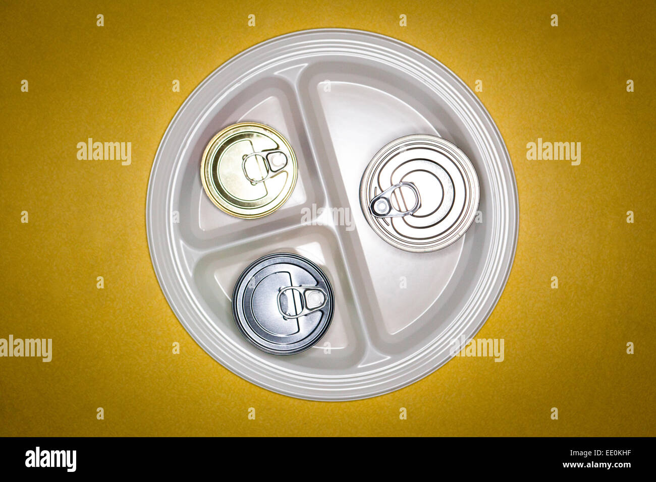 Teglie su take away piastra Foto Stock