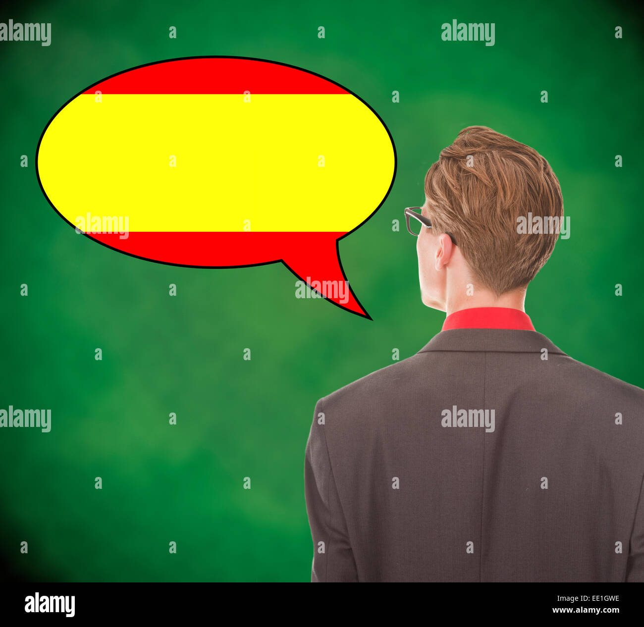 Giovane uomo d affari di lingua spagnola sulla scuola di sfondo della scheda Foto Stock