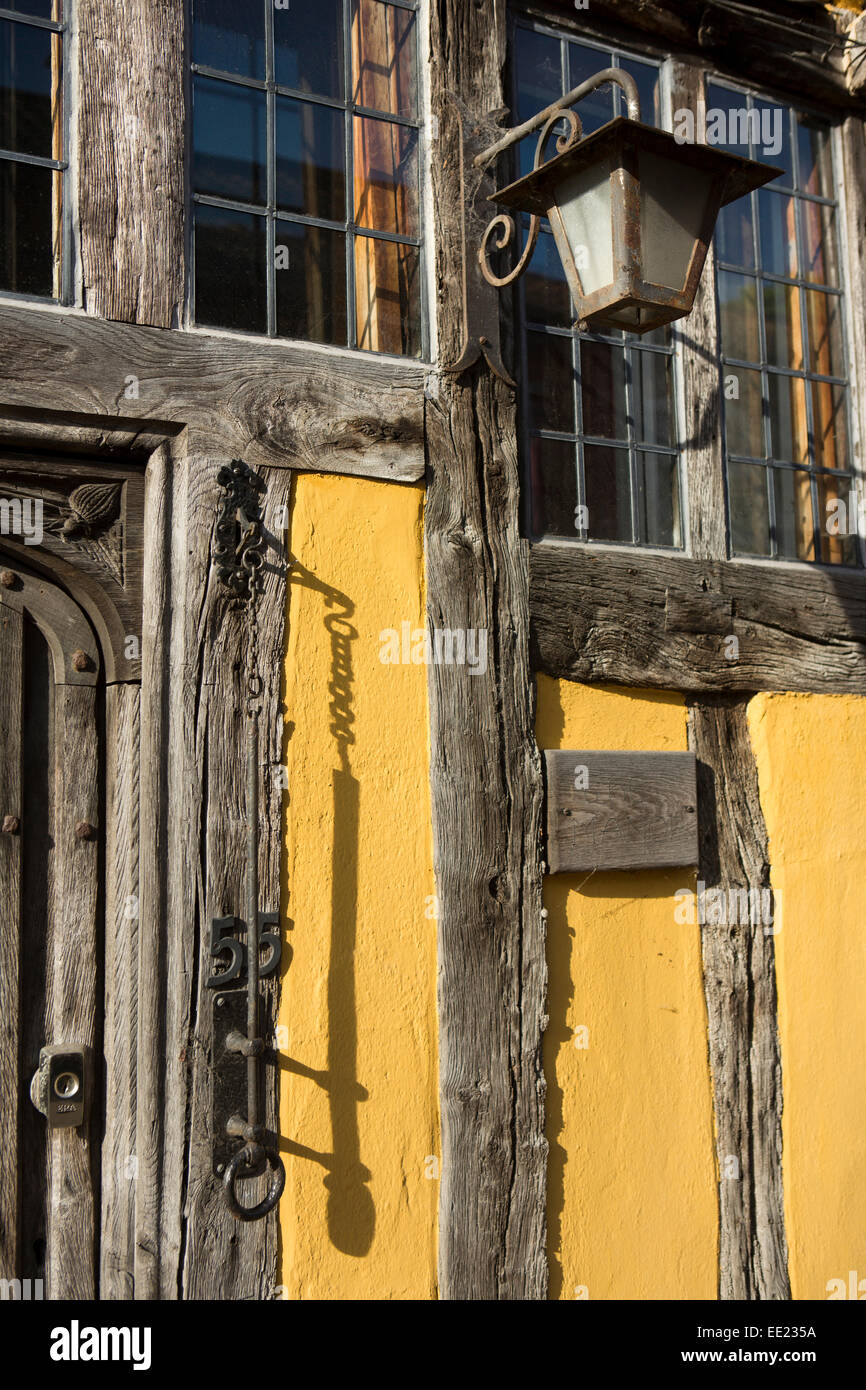 Regno Unito Inghilterra, Suffolk, Lavenham, Water Street, campanello di legname medievale incorniciata house Foto Stock