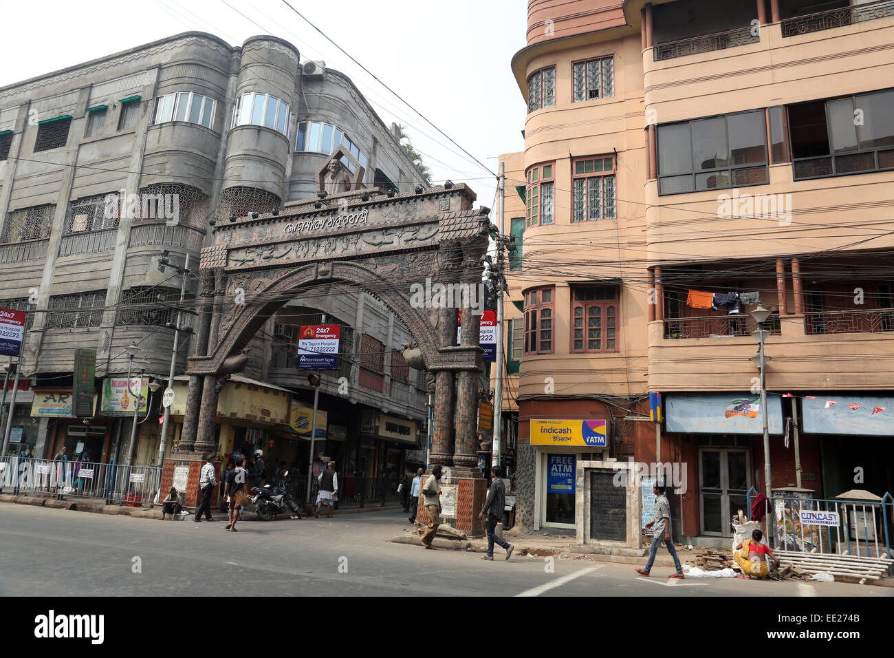 Thakurbari porta principale home di Rabindranath Tagore a Jorasanko, Calcutta, West Bengal, India Foto Stock