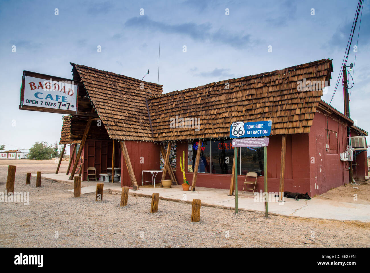 Bagdad Cafe si trova lungo il percorso 66, Newberry Springs, California, Stati Uniti d'America Foto Stock