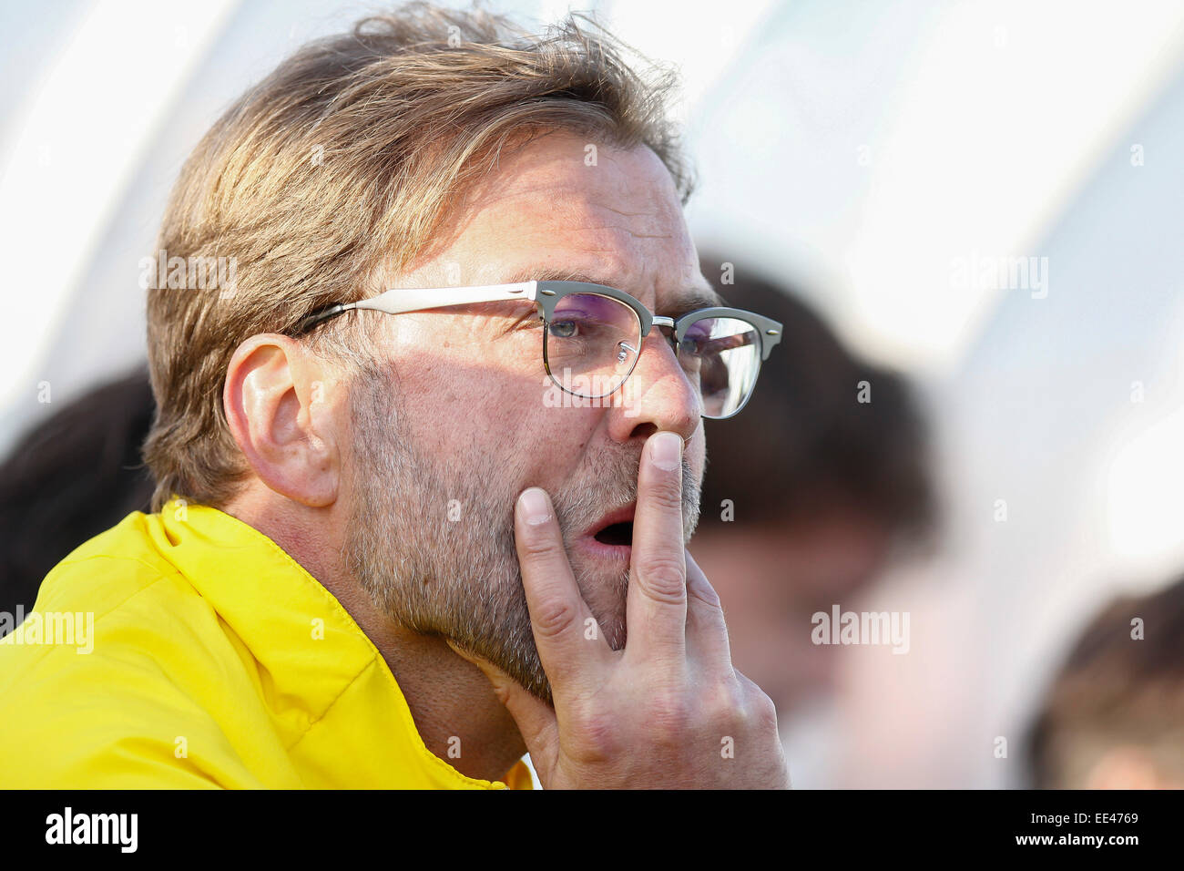 San Pedro del Pinatar, Spagna. Xiii gennaio, 2015. Cordiale incontro di calcio tra il Borussia Dortmund vs FC Sion nell'Arena Pinatar Sport Center. Jurgen Klopp Credito: ABEL F. ROS/Alamy Live News Foto Stock