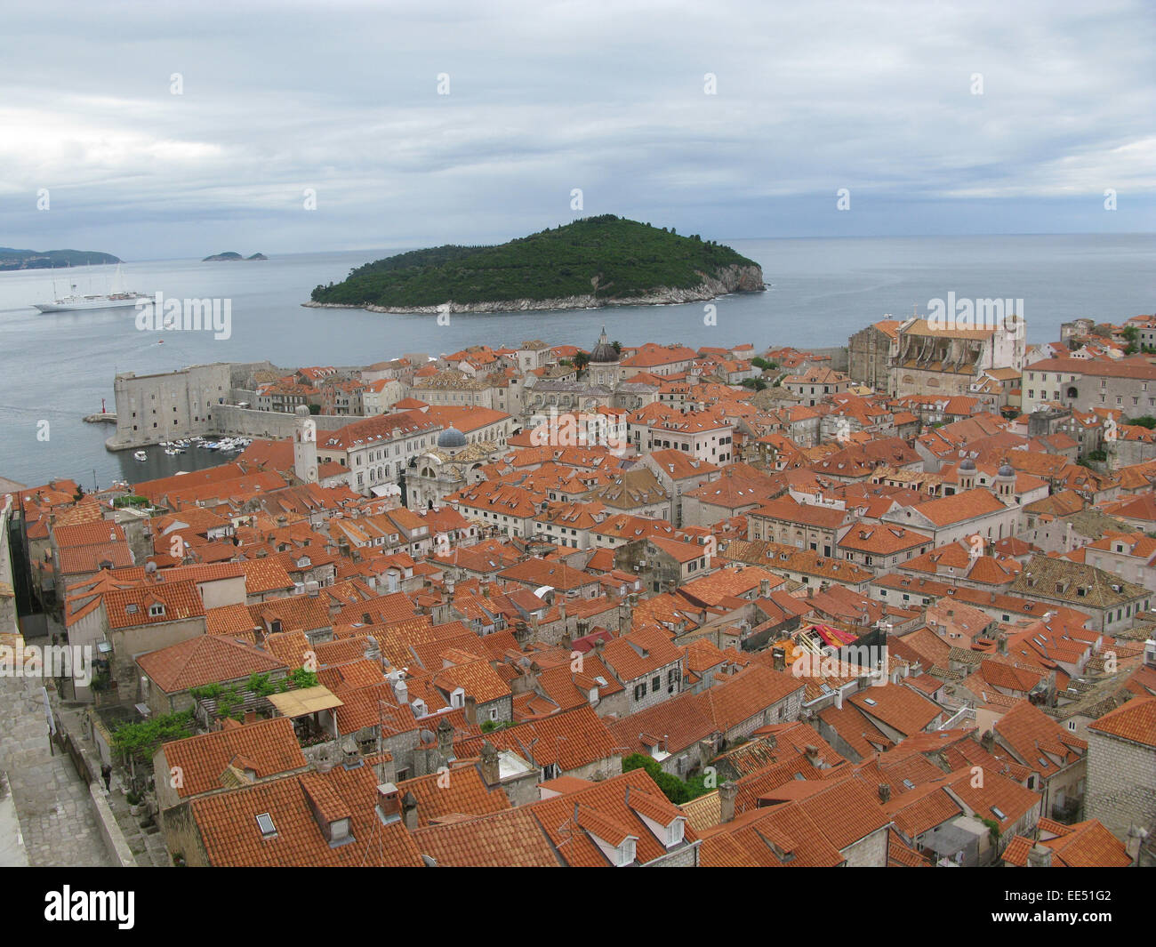 Croazia Città di Dubrovnik si trova sul mare Adriatico Foto Stock