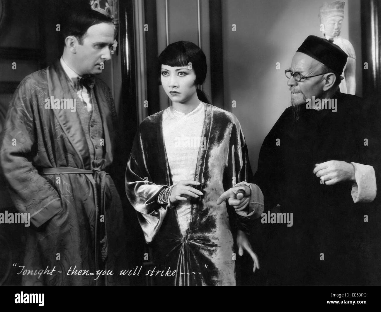 Anna May Wong, sul set del film, "figlia del drago", 1931 Foto Stock