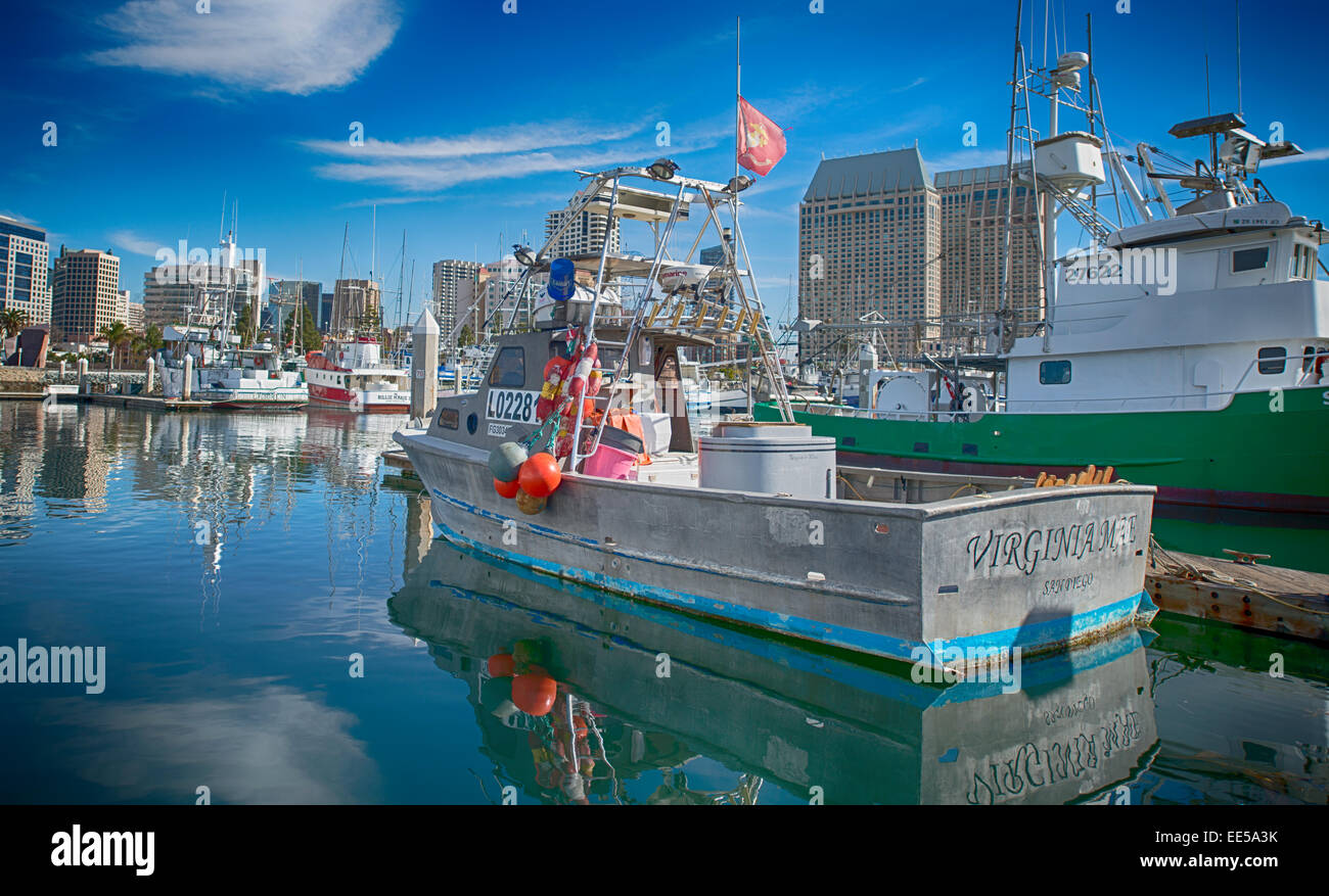 La pesca commerciale barca Virginia Mae, G Street Pier, Baia di San Diego, San Diego, California USA Foto Stock
