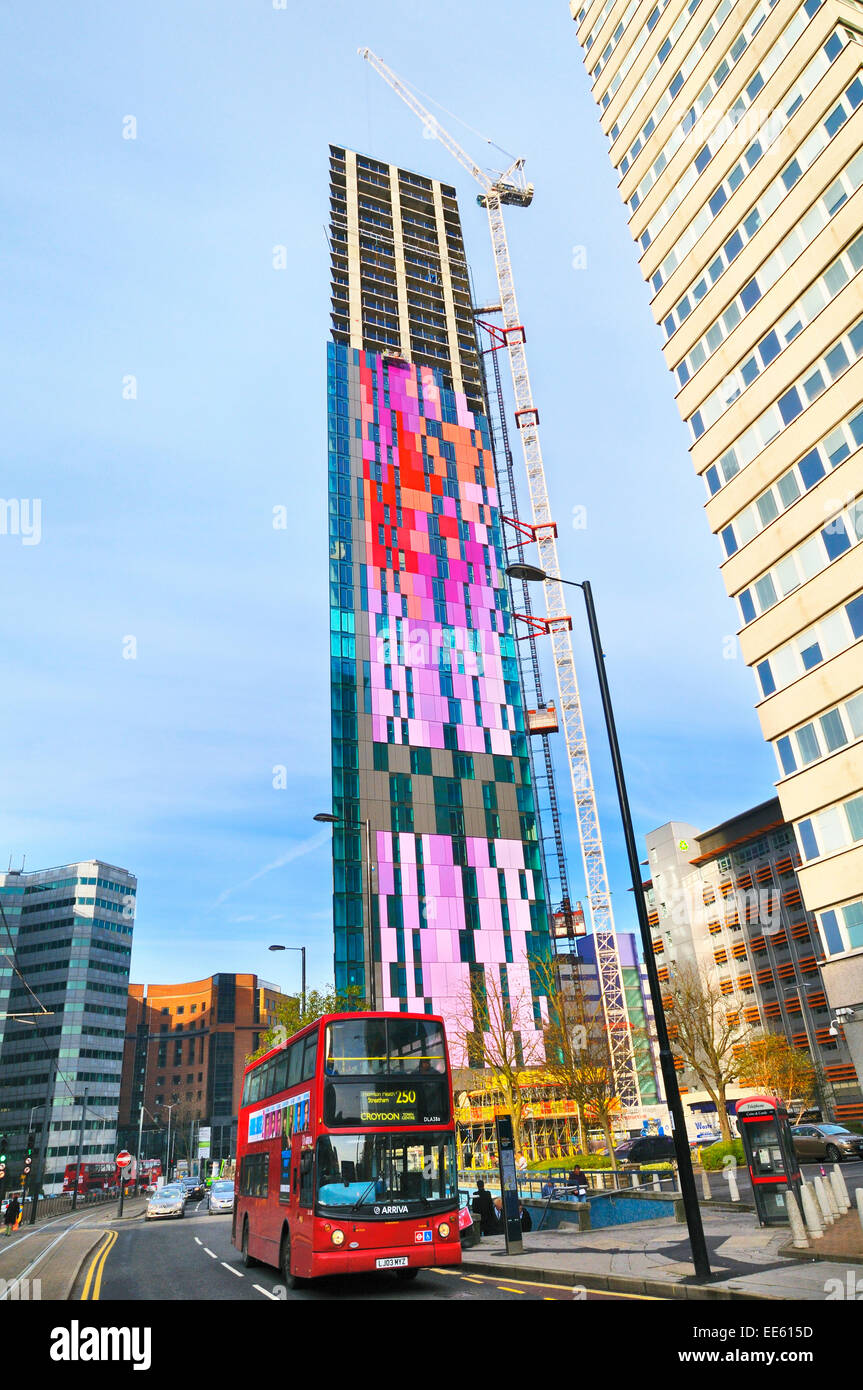 Torre di zafferano, zafferano Square, Wellesley Road, Croydon, Greater London, England, Regno Unito Foto Stock