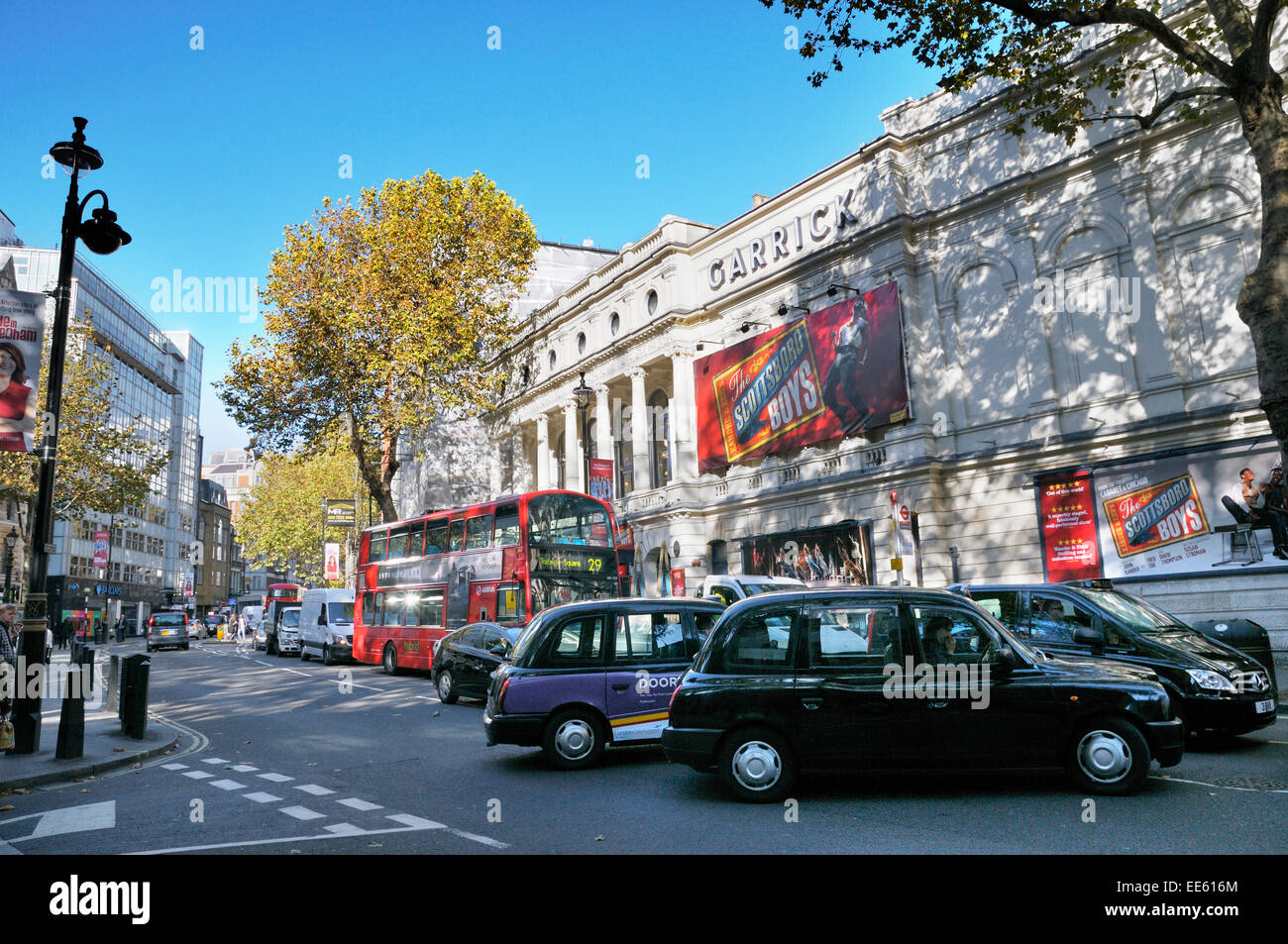 Il Garrick Theatre su Charing Cross Road, Londra, Inghilterra, Regno Unito Foto Stock