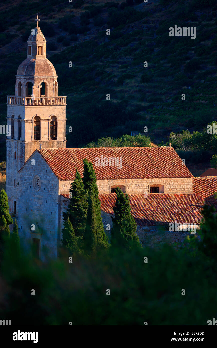 San Cipriano e Justin è la Chiesa, Isola di Vis, il Mare Adriatico, Croazia Foto Stock