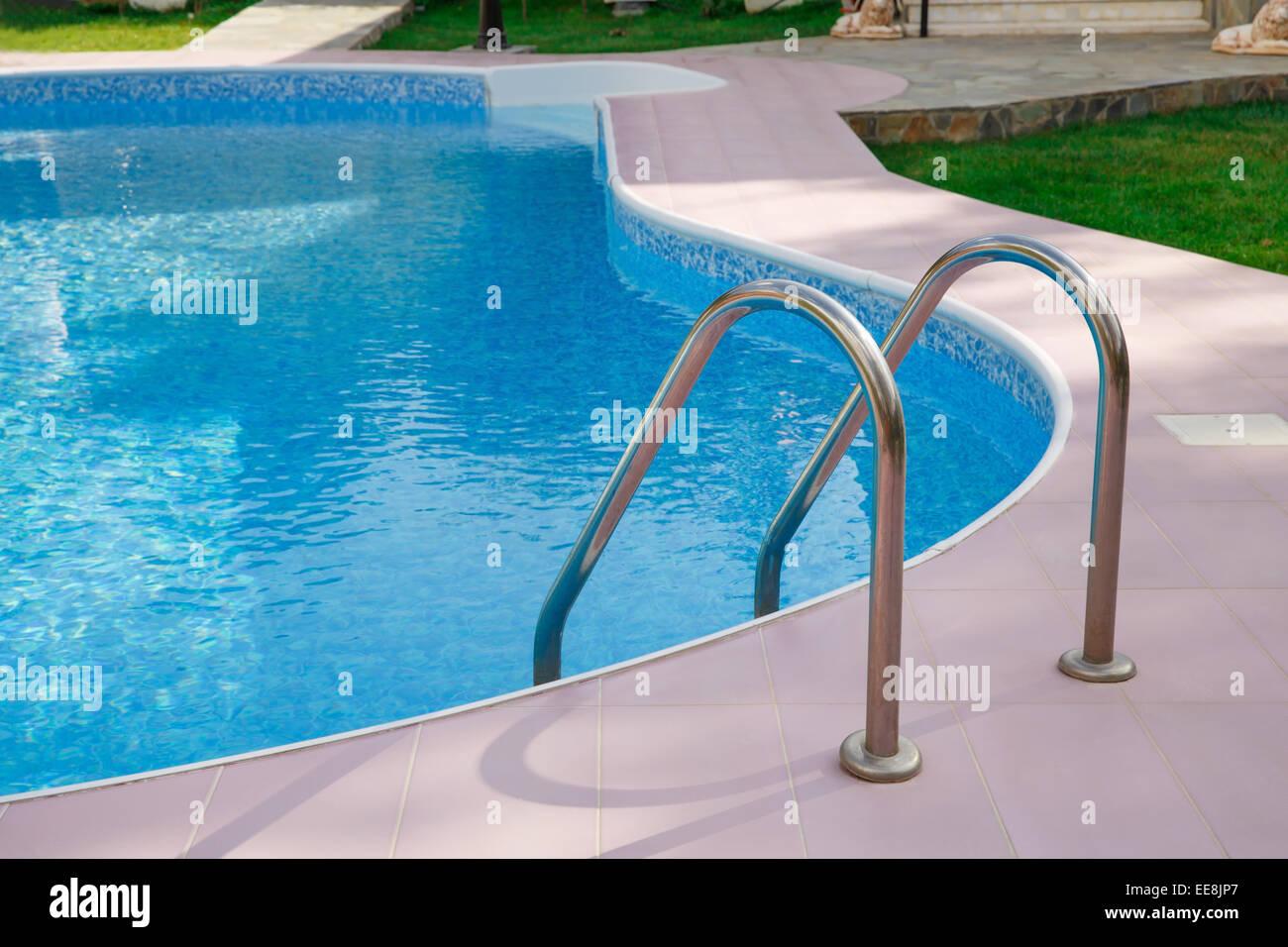 Piscina a villa per le vacanze a Cipro. Foto Stock