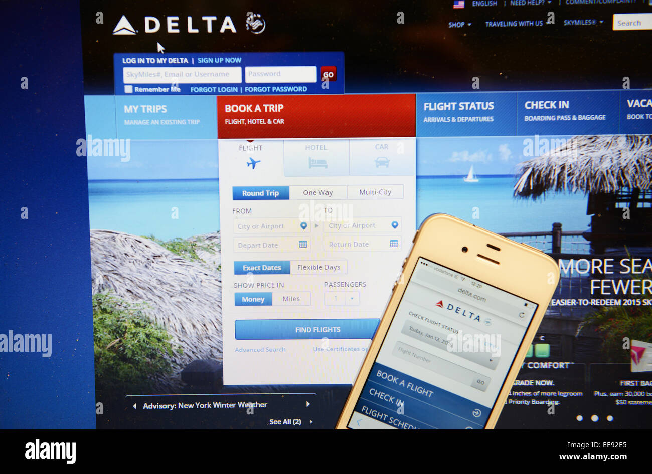 Delta Airlines Sito Web e IPhone Foto Stock