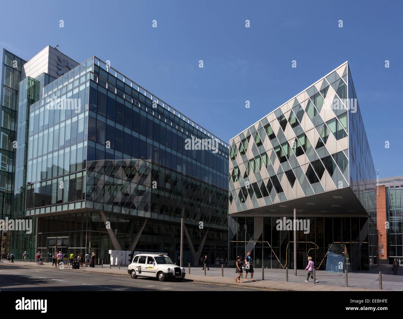 Inghilterra, Manchester, architettura moderna a Spinningfields financial district Foto Stock