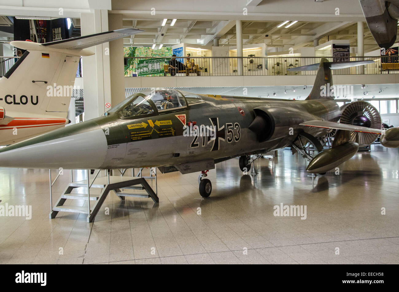 Con la morte di oltre cento piloti della Luftwaffe Lockheed F-104 Starfighters è giustamente guadagnato il suo soprannome ' La Widowmaker' Foto Stock