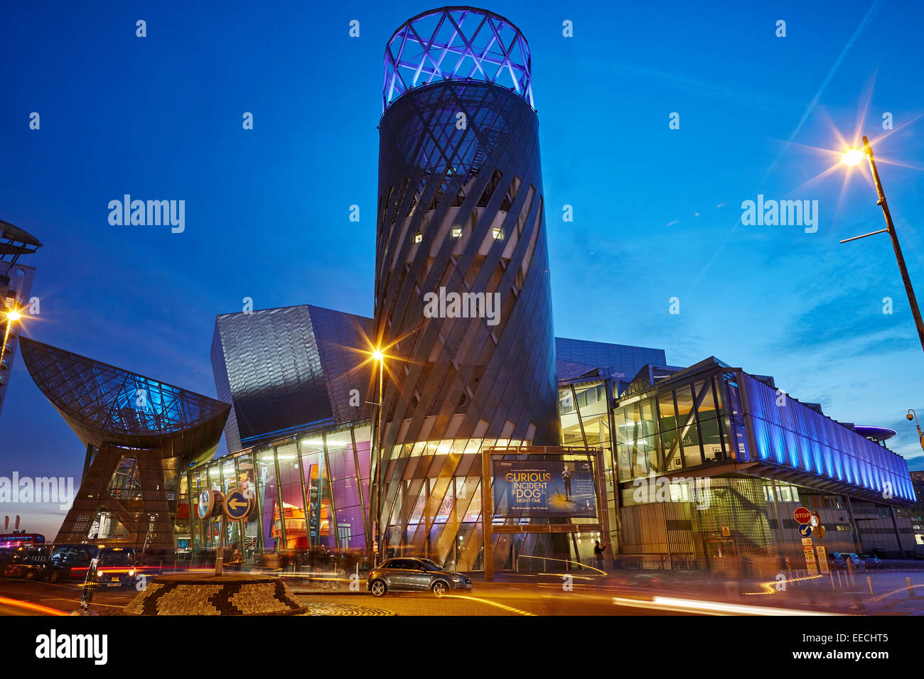 Media City UK in Salford Quays, Il Lowry Theatre e art center Foto Stock