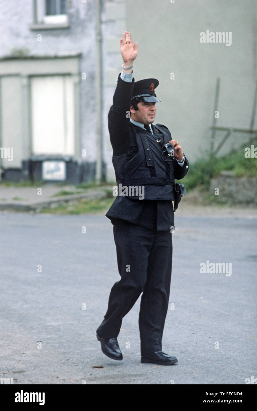 COUNTY Tyrone, Regno Unito. Settembre 1978. RUC sulla Pattuglia di Confine nel villaggio di Clady, County Tyrone, Irlanda del Nord durante i guai. Foto Stock