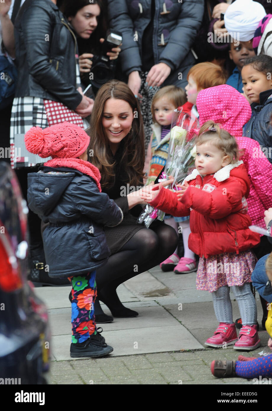 Londra, Regno Unito. 16 gennaio, 2015. Kate, duchessa di Cambridge assiste evento ospitato da favorire la carità per riconoscere e celebrare il lavoro della Foster cares intorno al paese a 3 Elwood Street. Credito: Ferdaus Shamim/ZUMA filo/Alamy Live News Foto Stock