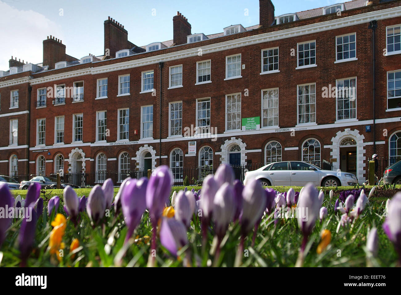 Exeter, Devonshire mostra thr Royal Clarence Hotel, Custom House (blu porta) e case in stile georgiano Foto Stock