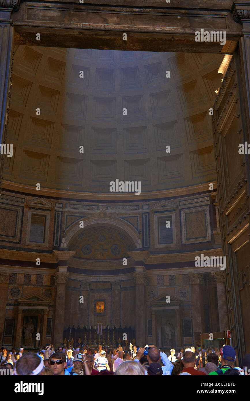 Il pantheon di Agrippa Pantheon, Piazza della Rotonda, Roma, lazio, Italy Foto Stock
