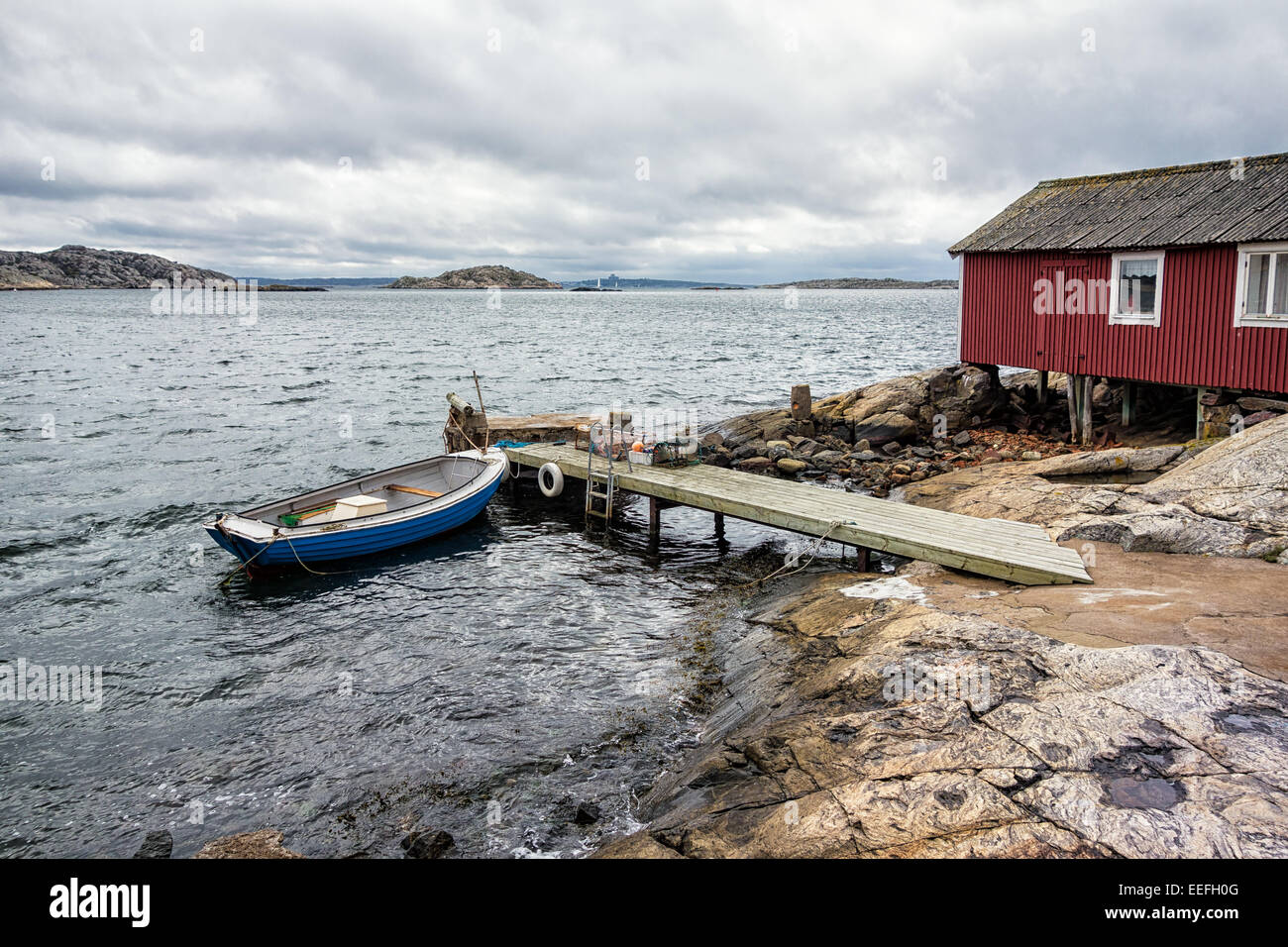 Dock in barca sull'isola Orust in Svezia Foto Stock