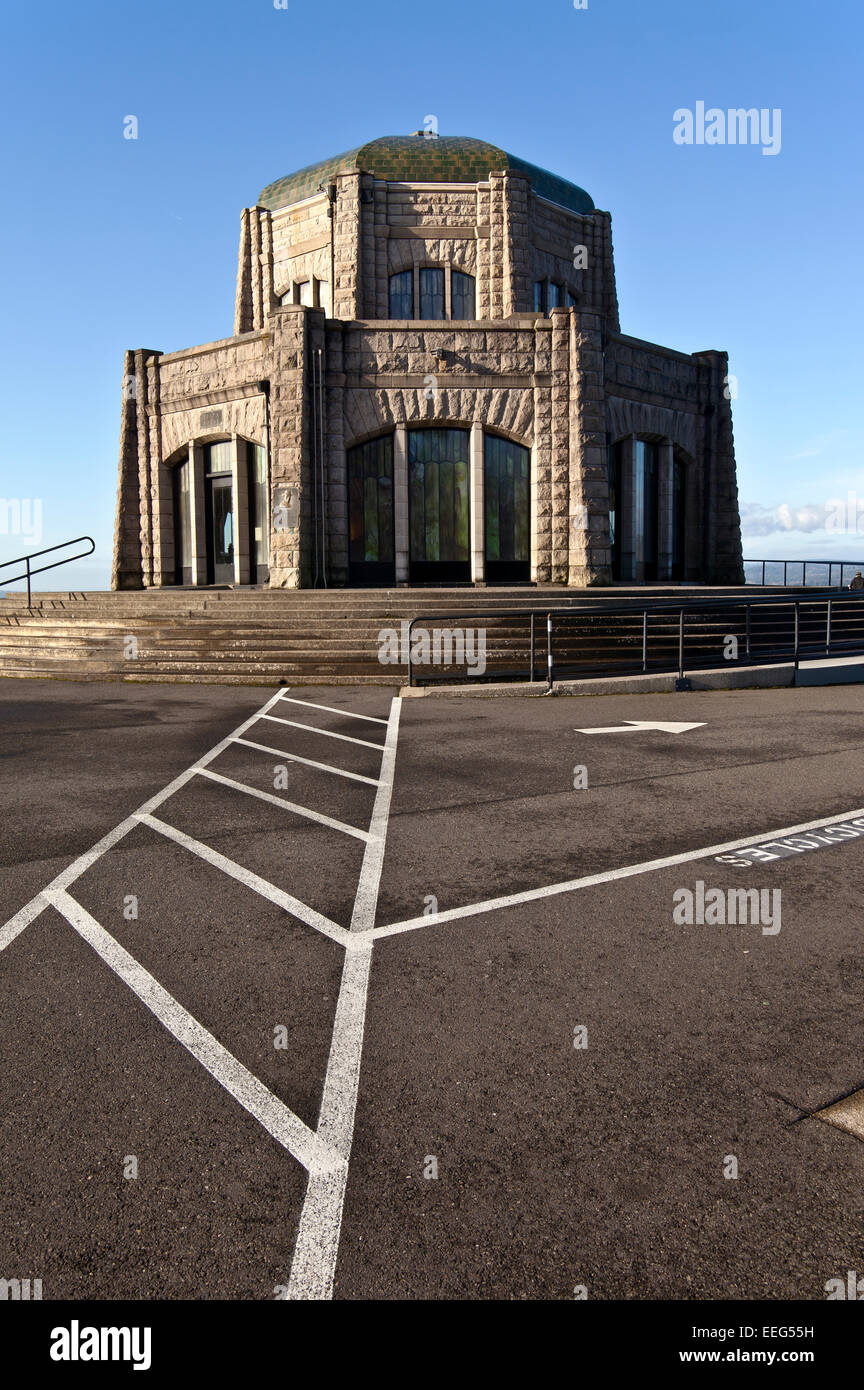 Vista House landmark nel nord Oregon Columbia River Gorge. Foto Stock