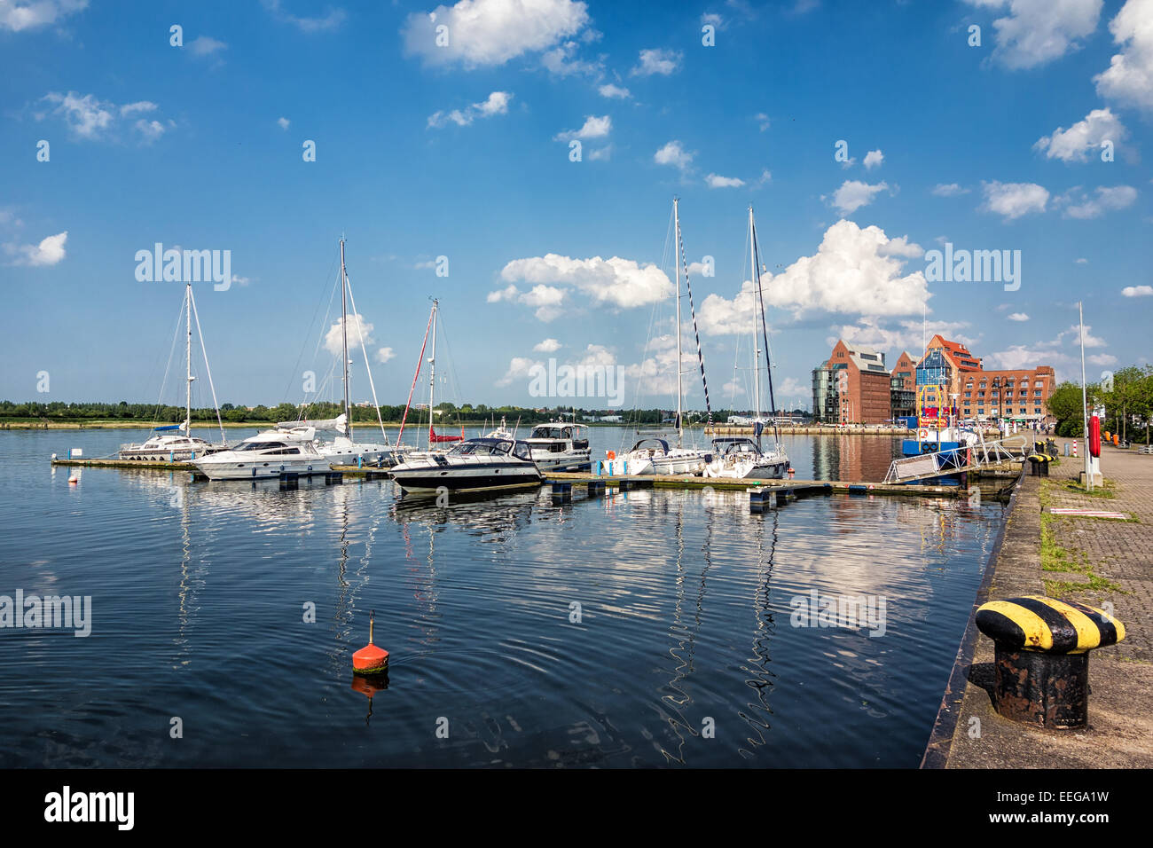 Il porto della città di Rostock (Germania) Foto Stock