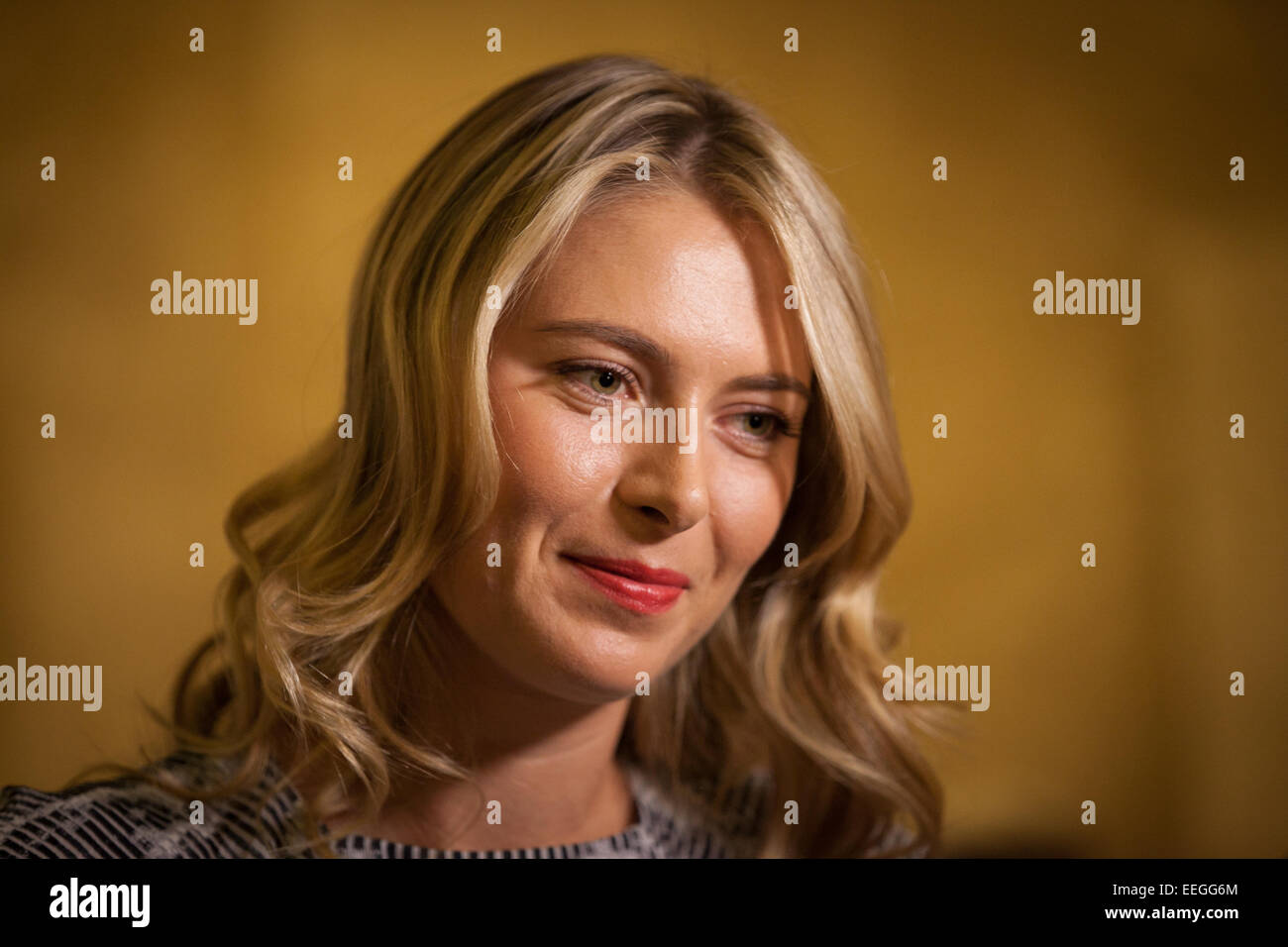 Maria Sharapova arriva per la corona di Img@23 i giocatori di Tennis' Party, Melbourne, Australia, 18 gennaio, 2015. Foto Stock